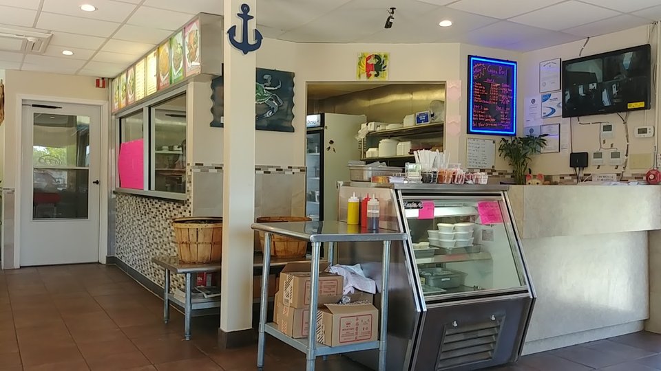 Casual interior with seafood meals ready to eat