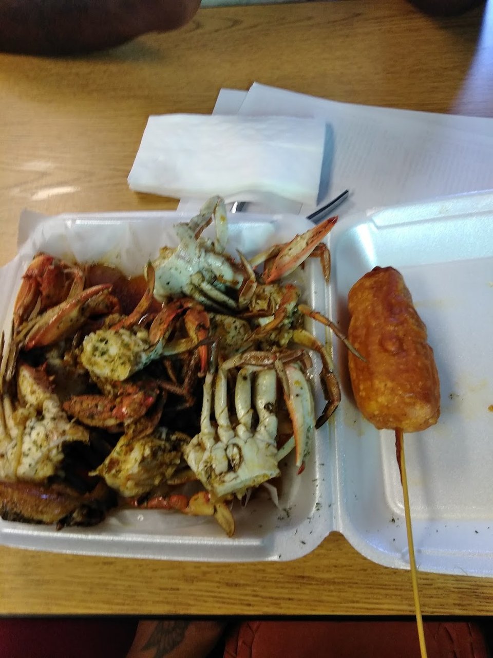 Garlic Butter Crabs and Fried Corn
